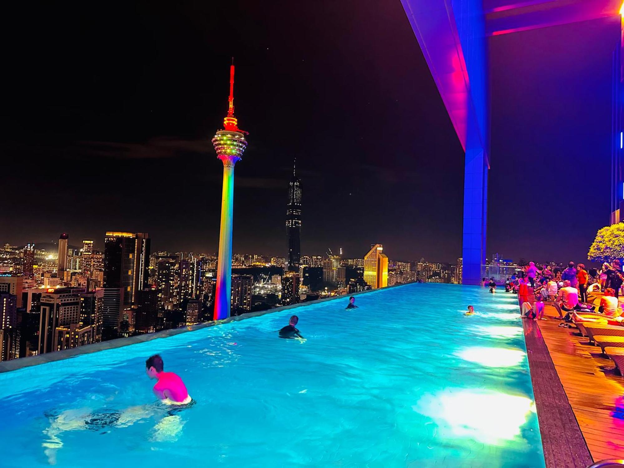 Platinum Klcc By Rainbow Suites Kuala Lumpur Exterior foto